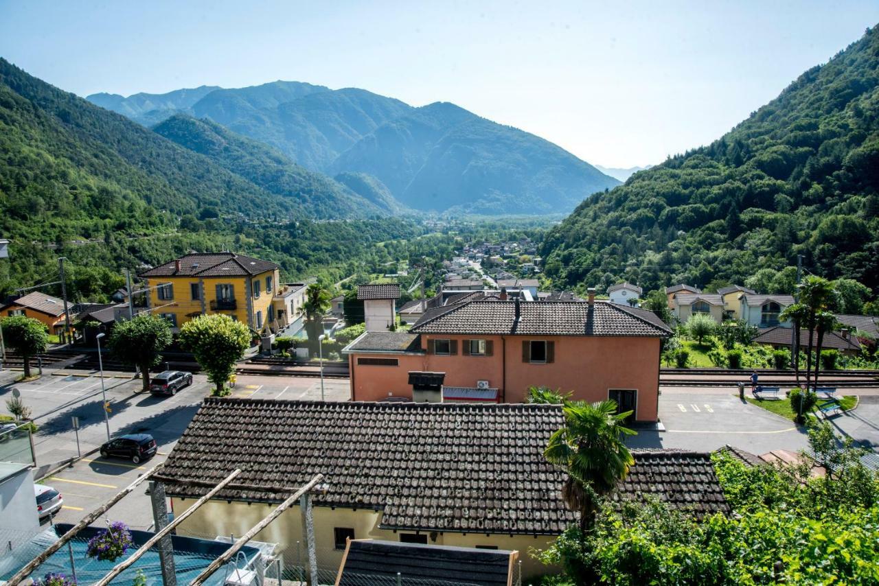 Hotel Antico Intragna Buitenkant foto