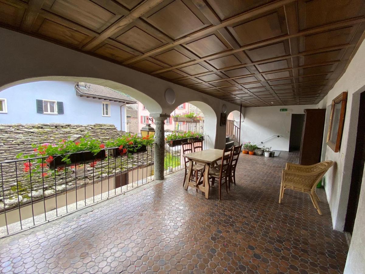 Hotel Antico Intragna Buitenkant foto