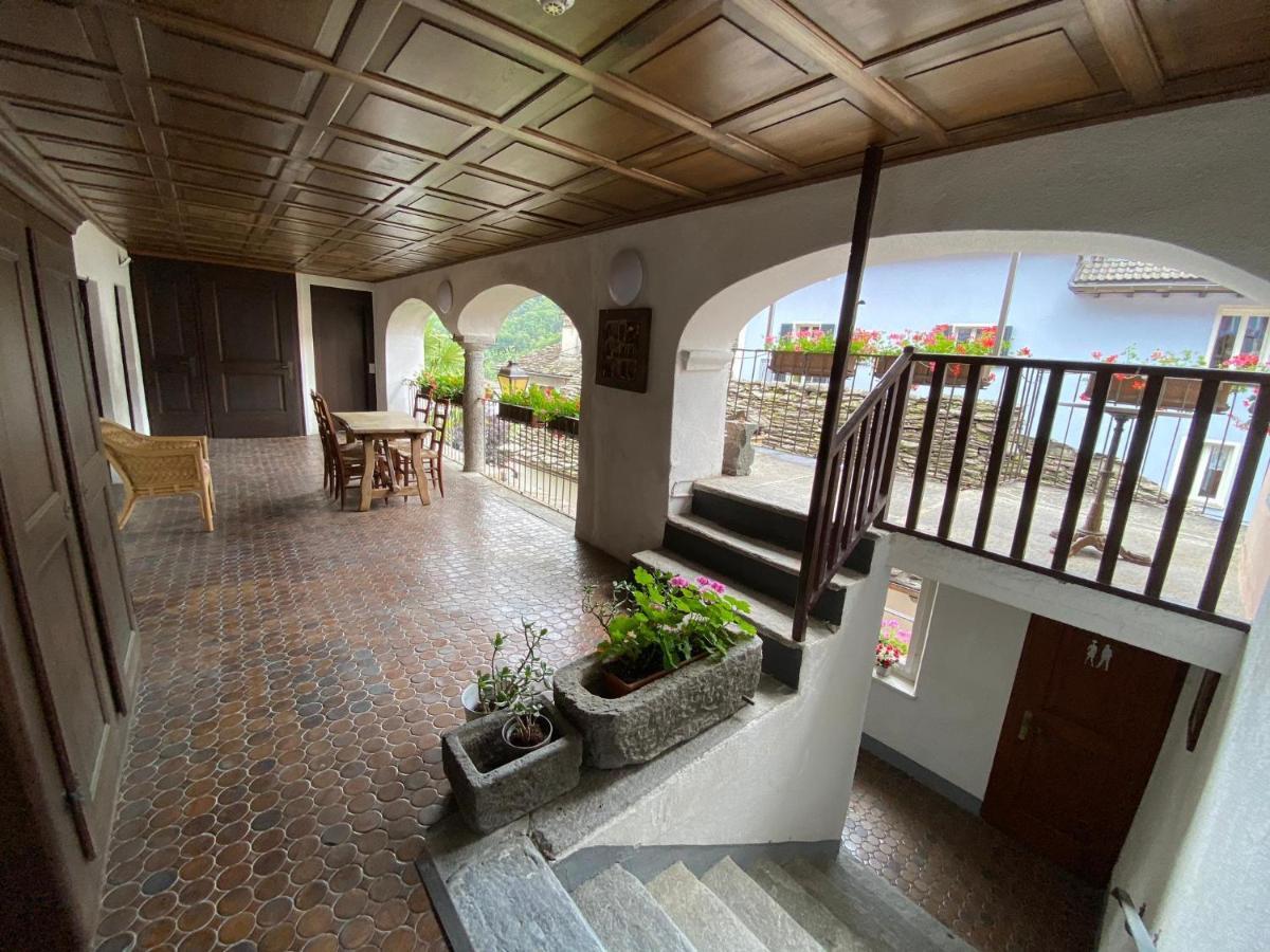 Hotel Antico Intragna Buitenkant foto